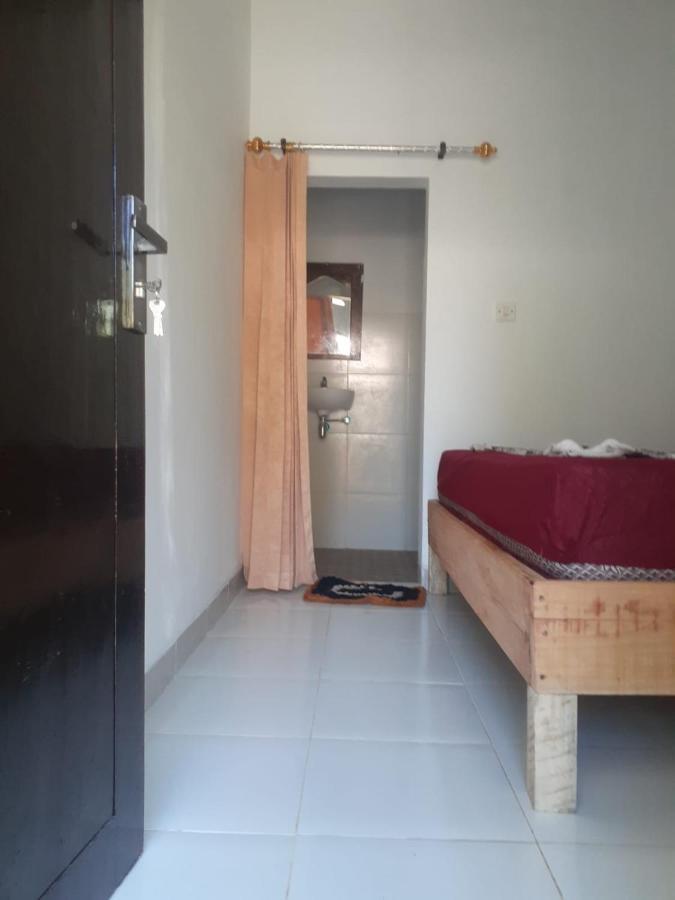 Nadil Homestay Kuta  Bagian luar foto